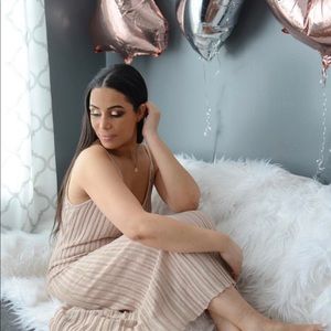 Meet your Posher, Dee